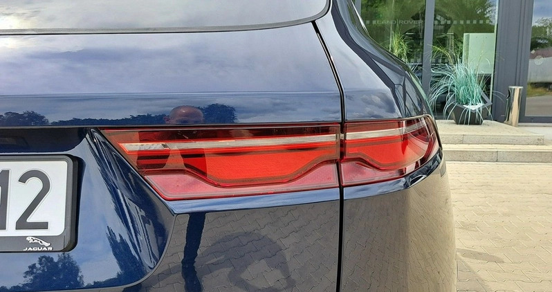 Jaguar F-Pace cena 349900 przebieg: 8200, rok produkcji 2023 z Szadek małe 781